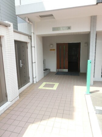 本川町駅 徒歩4分 3階の物件外観写真